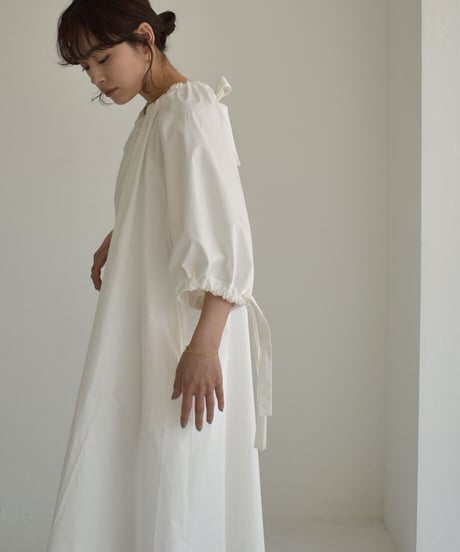 Volume Gather Onepiece op-0202009484