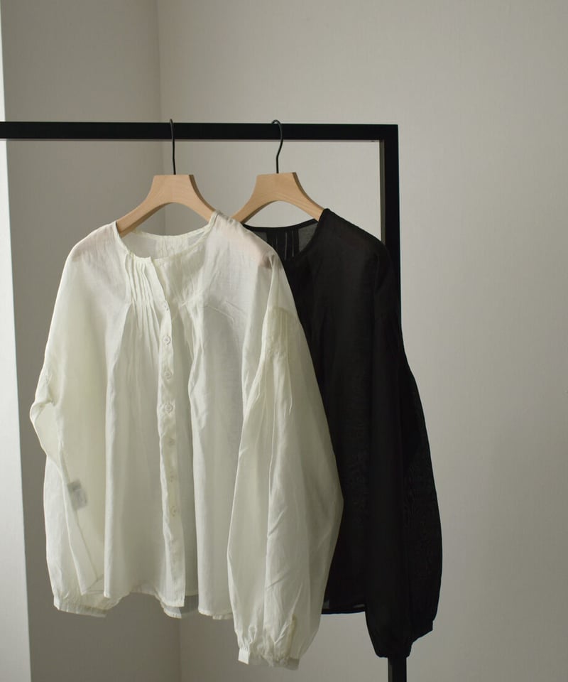 Sheer Tuck Blouse t1911-134 | cizatto