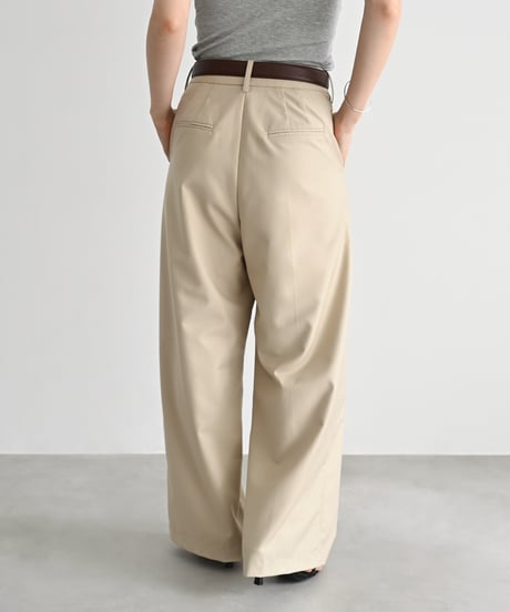Three Tuck Wide Pants bo2000-181