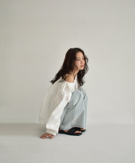 Mulchway Offshoulder Blouse t1911-353