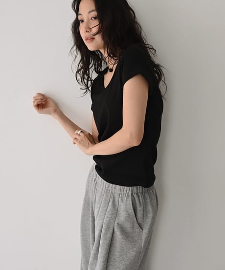 Uneck Tshirt t1911-553