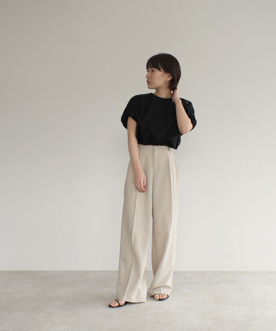 Tuck Straight Pants | cizatto Tuck Straight Pants | cizatto