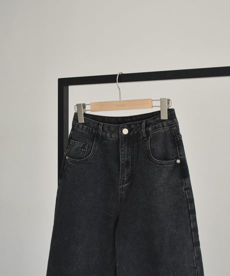 Wide Straight Black Denim bo2000-138
