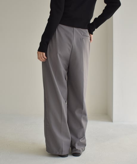 Tuck Slacks Pants bo2000-105