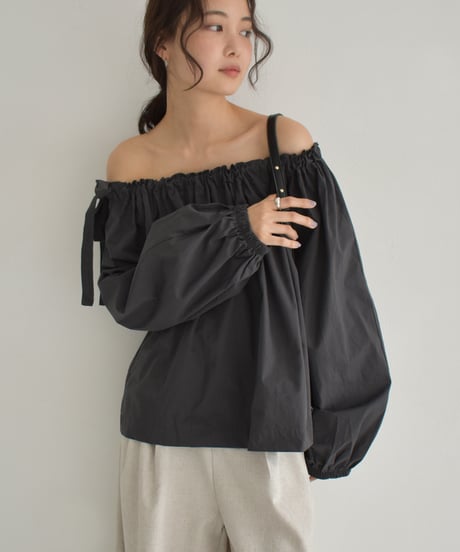 Mulchway Offshoulder Blouse t1911-353