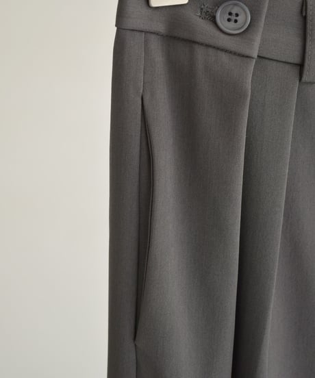 Deep Tuck Semiwide Pants bo2000-158