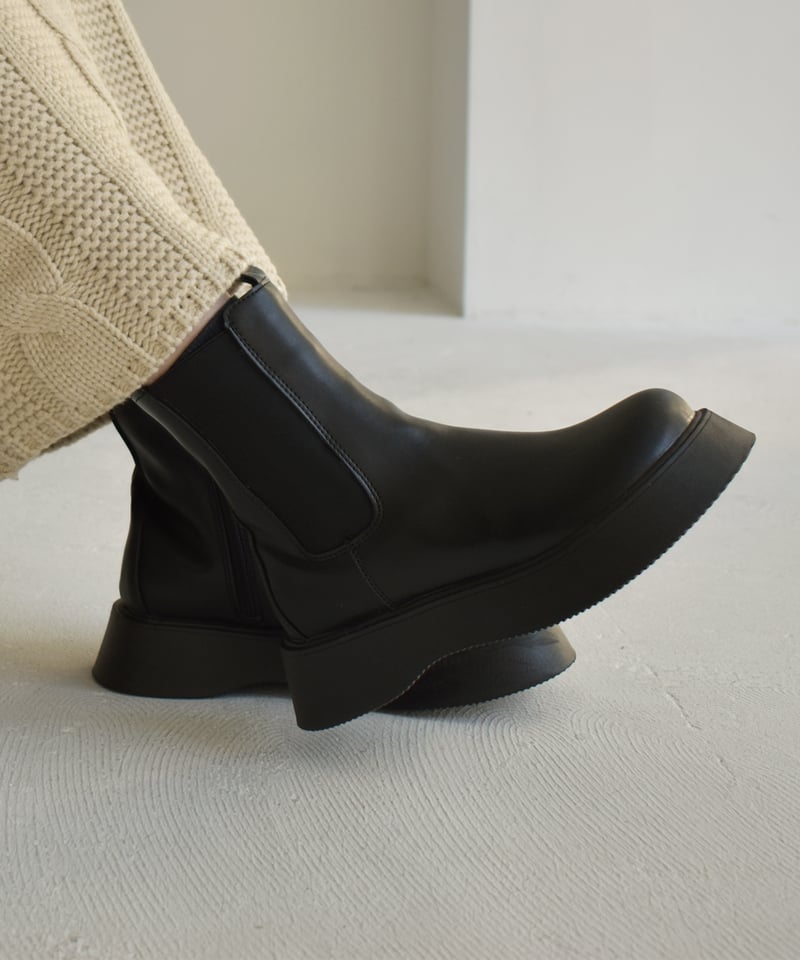 Platform Side Gore Boots s1912-40 | cizatto Platform Side Gore Boots s1912-40 | cizatto