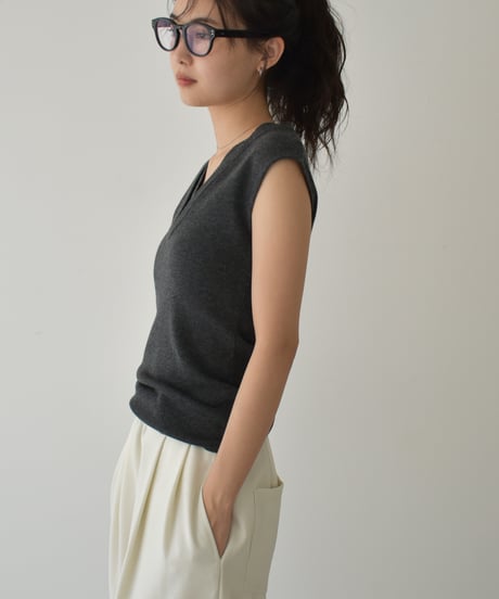 Layered Like Vneck Knit Tank t1911-415