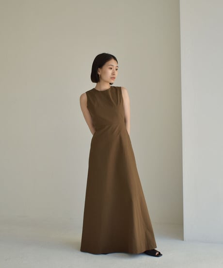 Back Open Onepiece op-0202009517