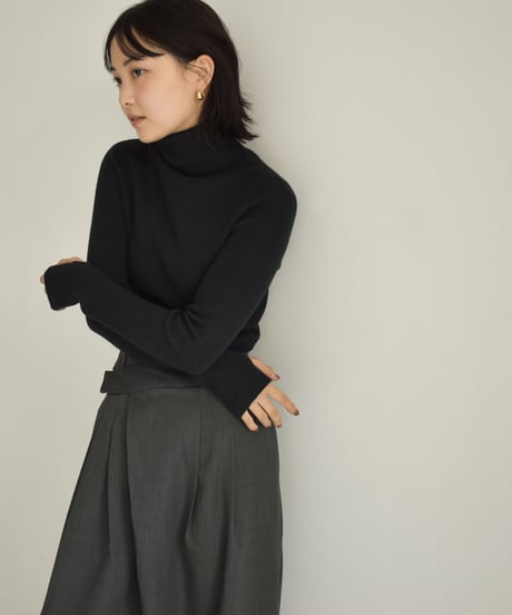 Thumbhole Turtleneck Knit Tops t1911-235