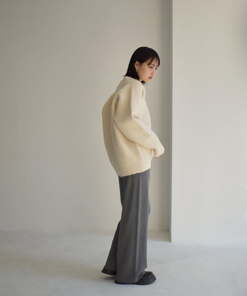 Center Seam Knit Pants bo2000-100 | cizatto Center Seam Knit Pants bo2000-100 | cizatto