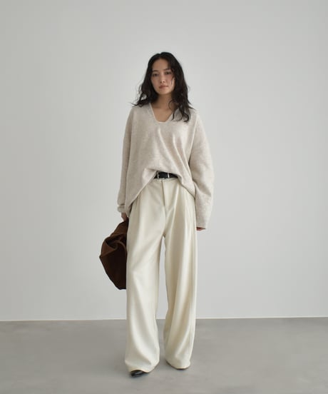 Wool Tuck Wide Pants bo2000-183