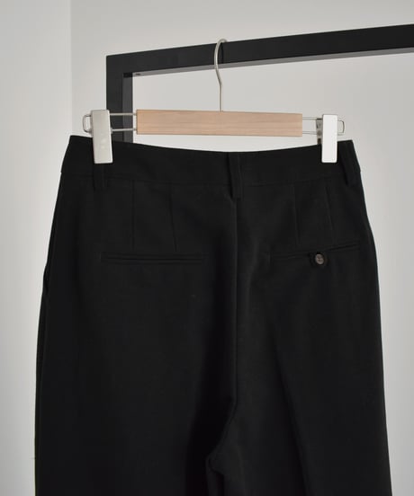 Wool Like Tuck Pants（Black）bo2000-182
