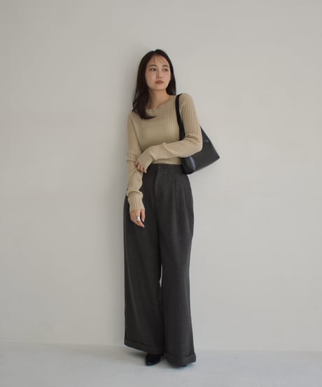 Wool Like Tuck Wide Pants bo2000-137