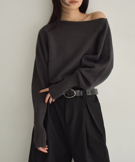 Long Rib Sleeve Knit Pullover t1911-340