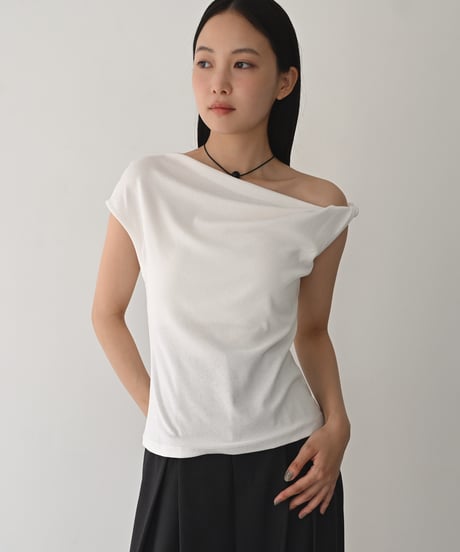Asymmetry Twist Ahoulder Tops t1911-544