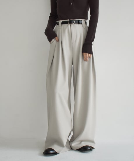 Double Tuck Highwaist Pants bo2000-140