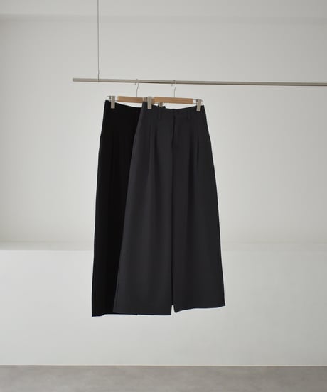 Double Tuck Straight Pants bo2000-192