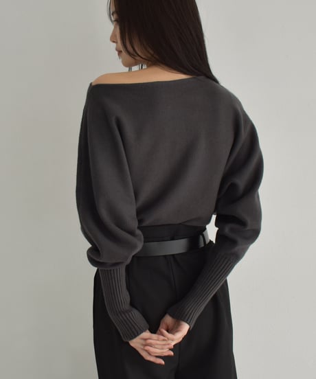 Long Rib Sleeve Knit Pullover t1911-340