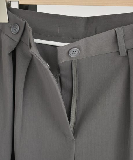 Deep Tuck Semiwide Pants bo2000-158