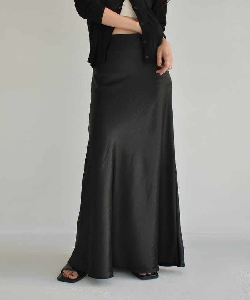 Satin Narrow Skirt bo2000-156 | cizatto