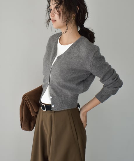 Compact Vneck Knit Cardigan t1911-453