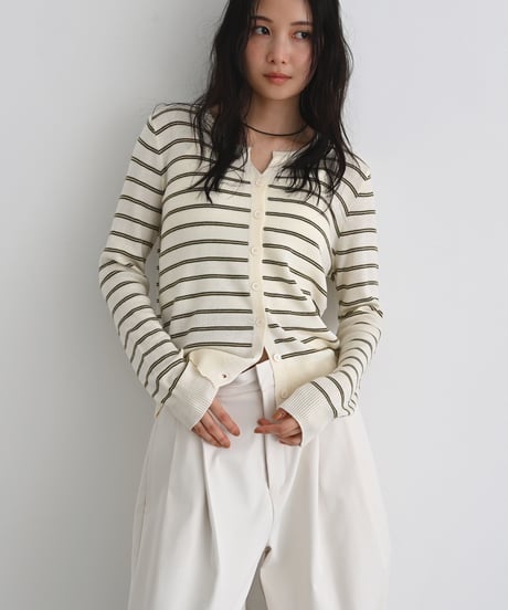 Key Neck Border Knit Cardigan t1911-515