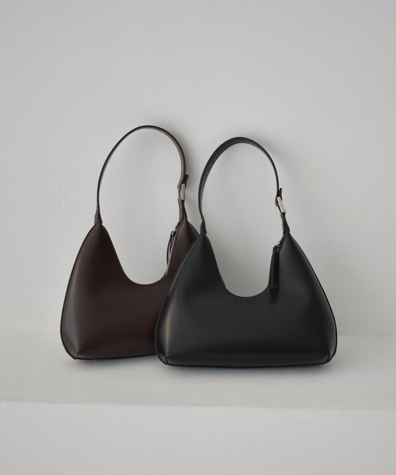 Onehandle Crescent Bag b1910-35 | cizatto
