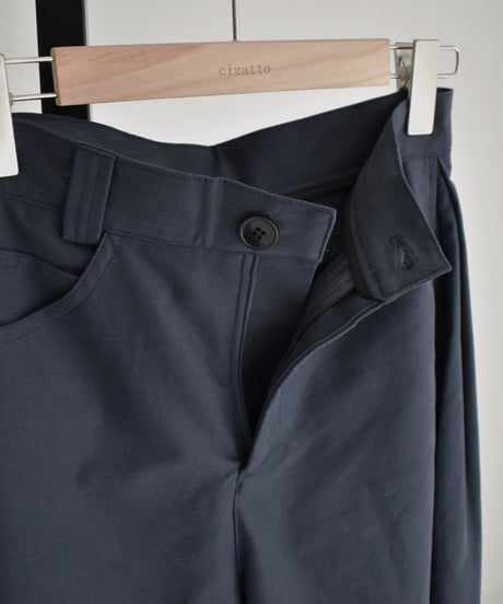 Side Tuck Barrel Pants bo2000-171