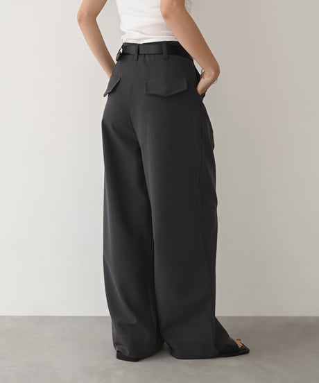 Double Tuck Straight Pants bo2000-192