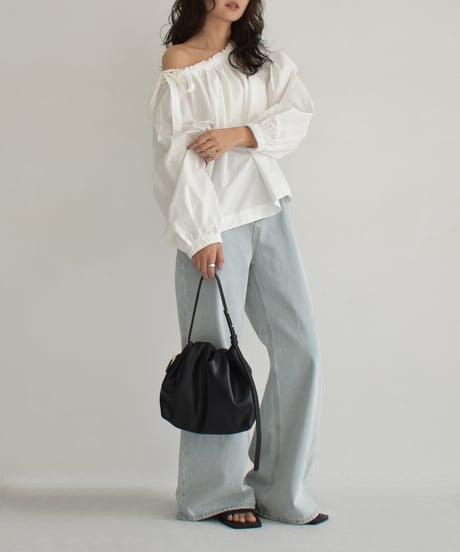 Mulchway Offshoulder Blouse t1911-353