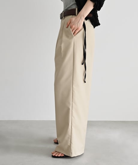 Three Tuck Wide Pants bo2000-181