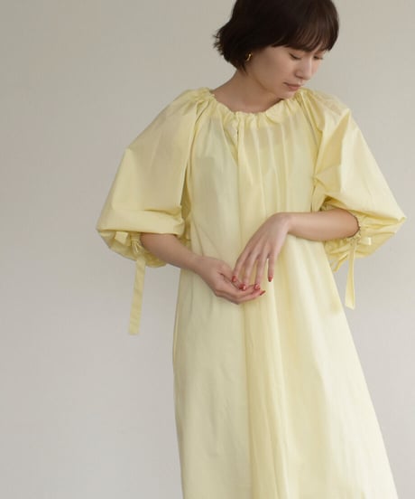 Volume Gather Onepiece op-0202009484