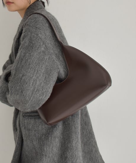 Onehandle Crescent Bag b1910-35