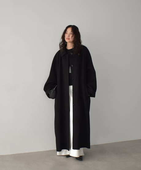 Soutien Collar Over Coat c1911-60