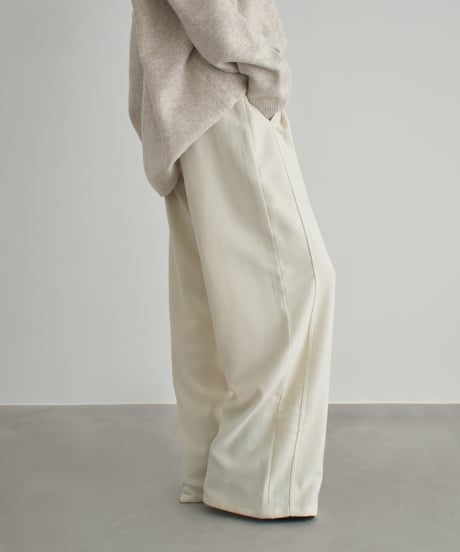 Wool Tuck Wide Pants bo2000-183