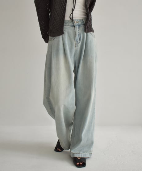 Tuck Straight Denim bo2000-175