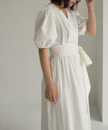 Cachecoeur Puffsleeve Onepiece op-0202009502