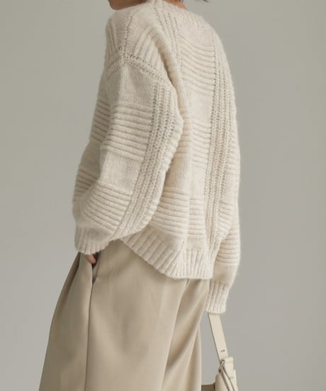 【Pre Order】Ivoryのみ12月中旬入荷分 予約販売 Pattern Loose Knit