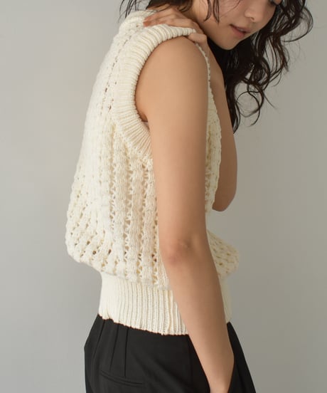 Lace Line Knit Vest t1911-495