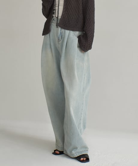 Tuck Straight Denim bo2000-175