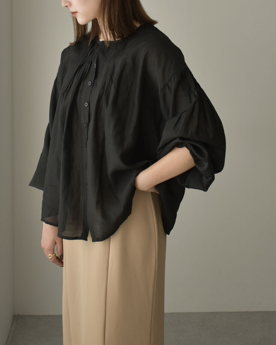 Sheer Tuck Blouse t1911-134 | cizatto
