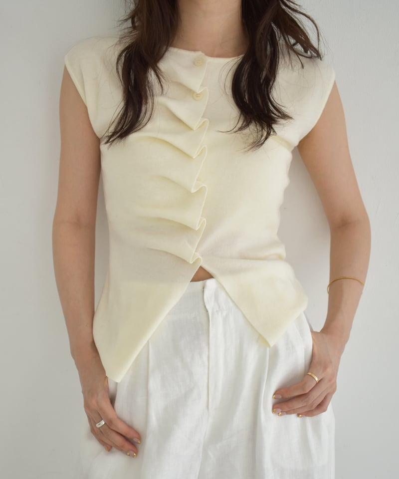 THE TOE Ifestou Frill Top フリルトップ　新品　未使用 THE TOE Ifestou Frill Top フリルトップ 新品 未使用