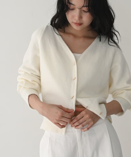 Gold Line Vneck Cardigan t1911-497
