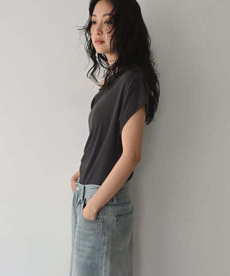 Asymmetry Gather Tops t1911-537