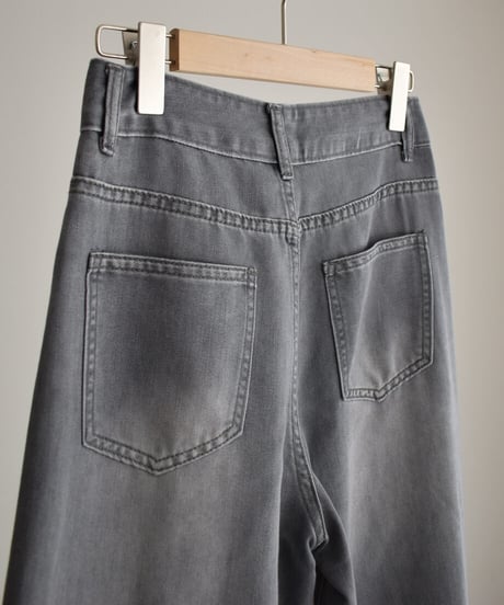 Gray Straight Denim bo2000-203
