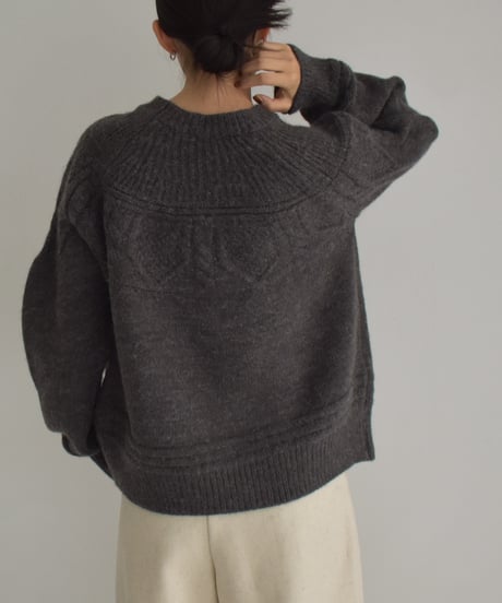 Cable Knit Pullover t1911-341