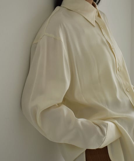 Loose Silhouette Shirt t1911-190