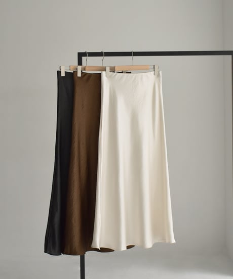 Satin Narrow Skirt bo2000-156