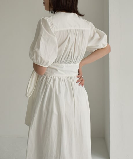 Cachecoeur Puffsleeve Onepiece op-0202009502